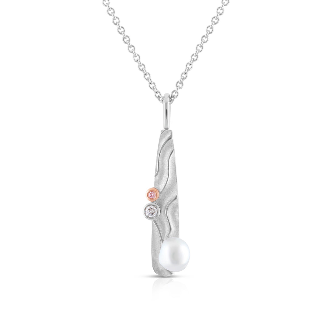 Naia Pearl Pendant