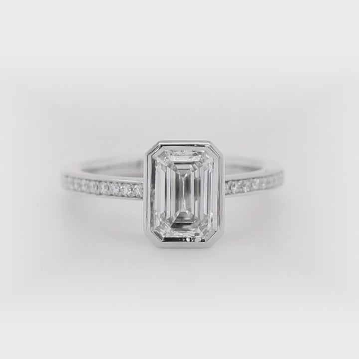 Everly Lab Diamond Ring