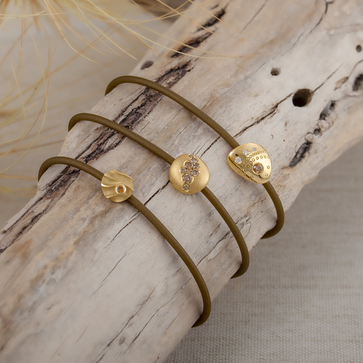 Neo Slider Bracelet