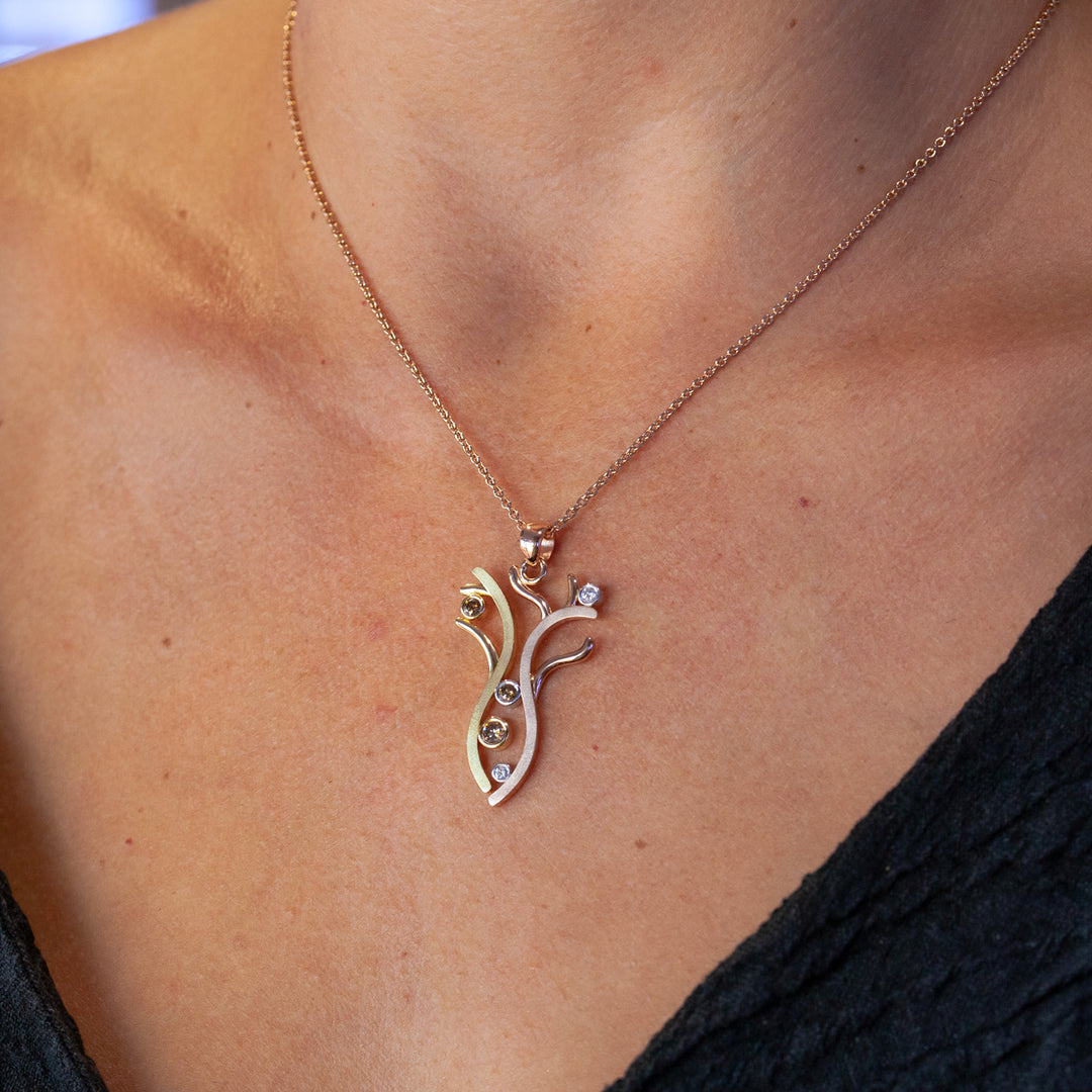 Contour Pavé Boab Pendant