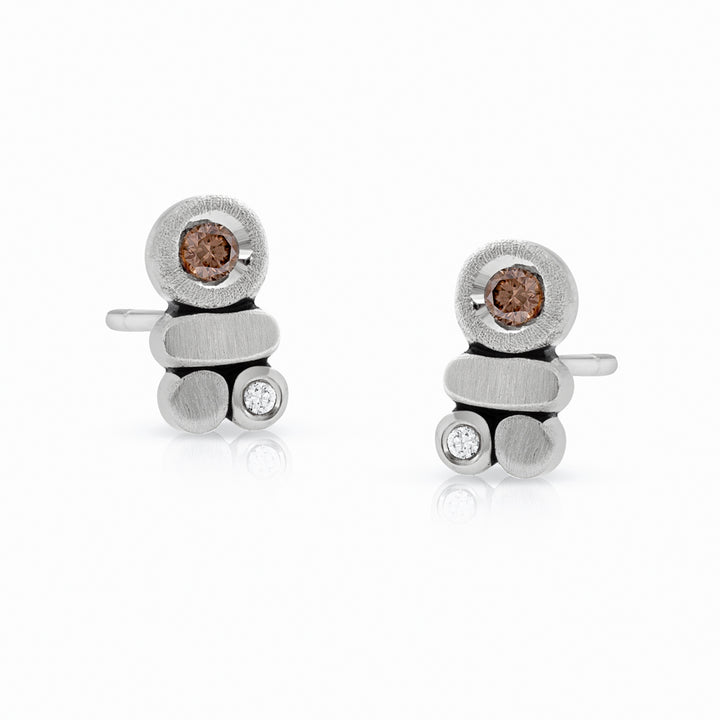Pebble Stud Earrings Petite
